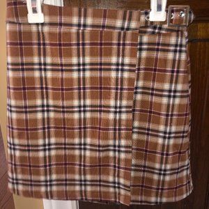 Plaid mini skirt
